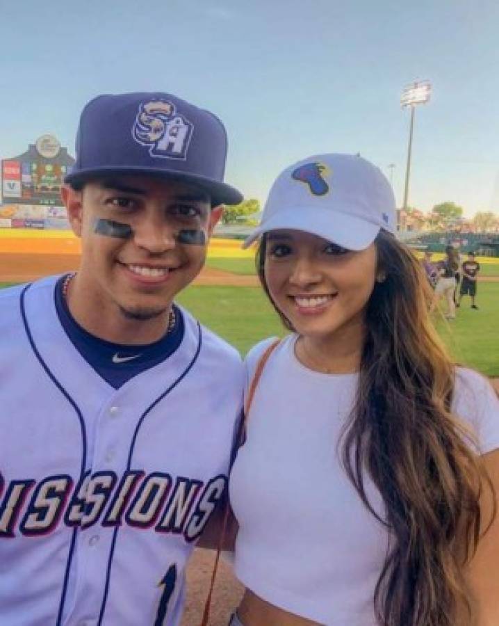 SF Giants Mauricio Dubón Gets Married To Nancy Herrera