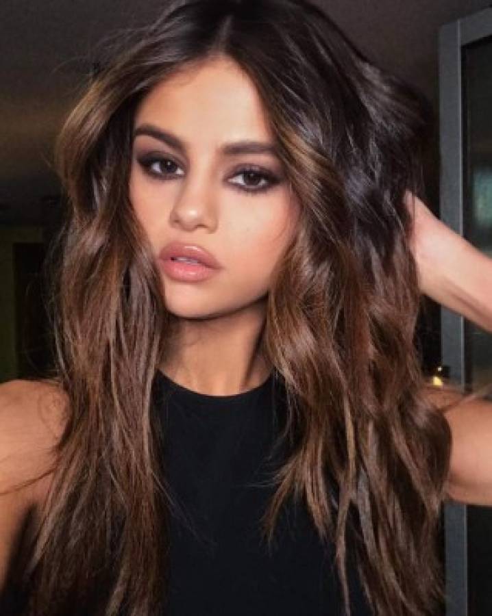 Fotos: Selena Gómez se despide del cabello corto y causa alboroto en Instagram