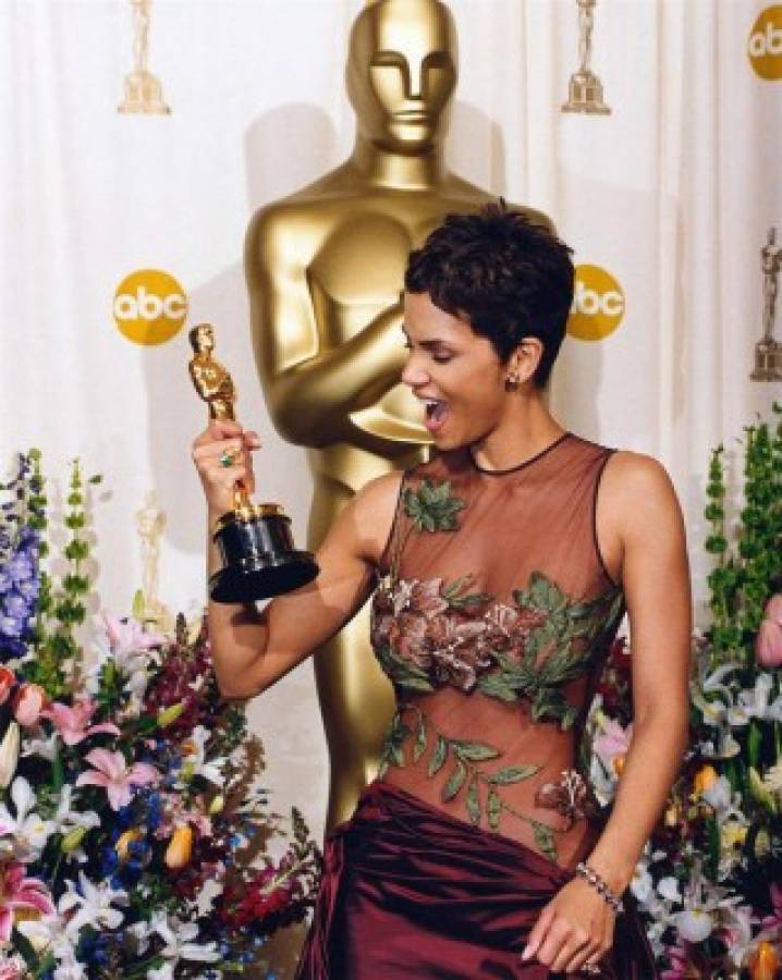 En 2002 la actriz ganó el Oscar por su papel de Leticia Musgrove en Monster's Ball.