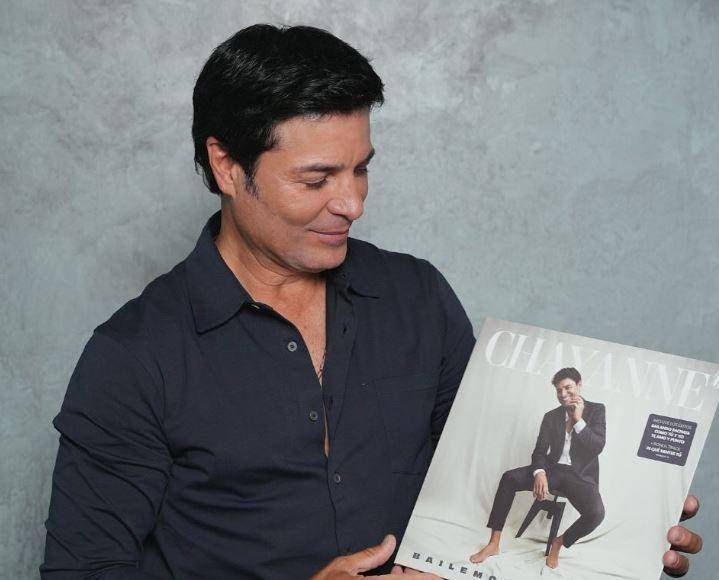 Café mexicano vende pasteles de Chayanne para celebrar el Día de las Madres