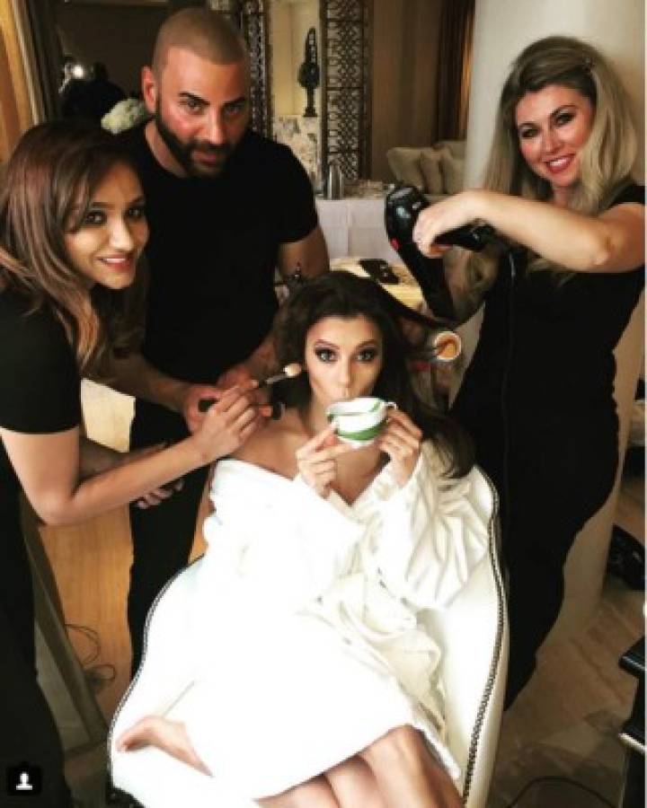 Eva Longoria luce cuerpazo en luna de miel