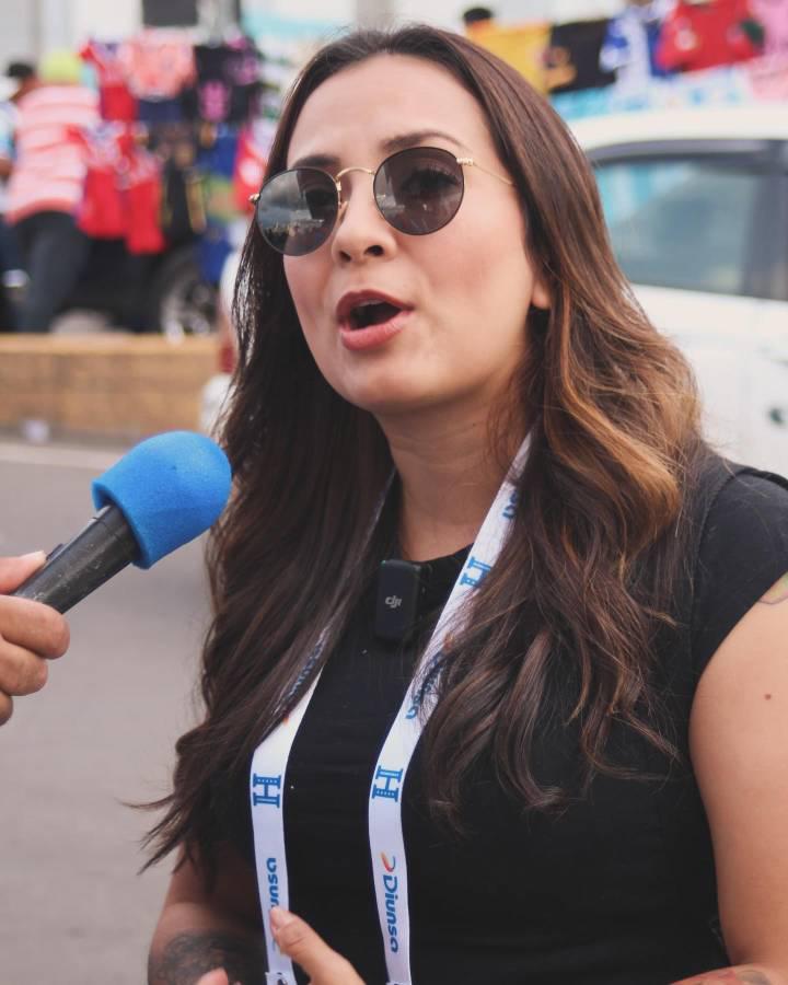 Presentadoras catrachas que embellecen previa del Honduras vs México en San Pedro Sula