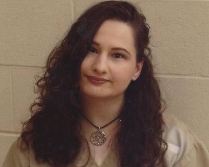 Sale libre Gypsy Rose Blanchard, joven que convenció a su novio de asesinar a su madre