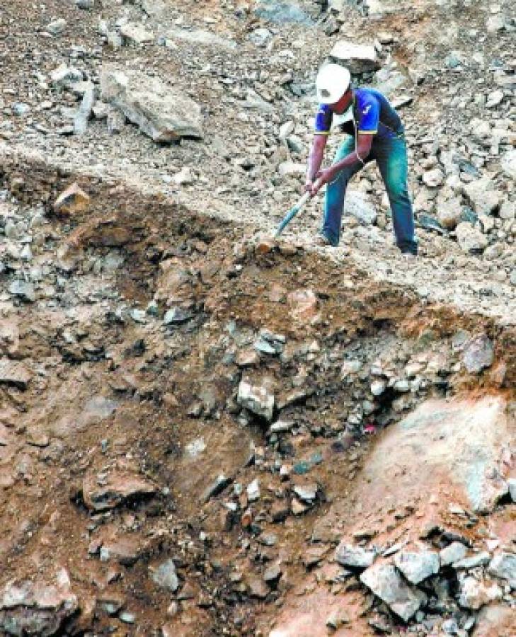 Sin resultados búsqueda de mineros soterrados en Cuculmeca