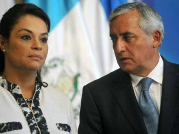 La exvicepresidenta Roxana Baldetti enfrenta cinco procesos por corrupción y el expresidente Otto Pérez Molina cuatro (Foto: Prensa Libre/ El Heraldo Honduras/ Noticias de Honduras)