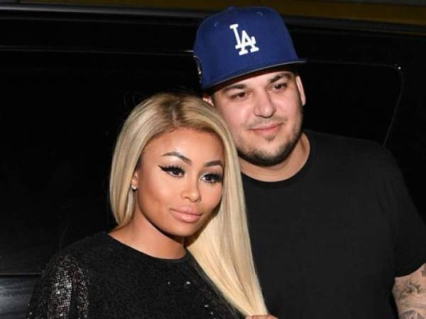 El famoso clan se opone a que la prometida de Rob Kardashian adopte el apellido familiar tras su boda para proteger su marca comercial. Consideran que es un intento deliberado de aprovecharse de su nombre. Fotos web.