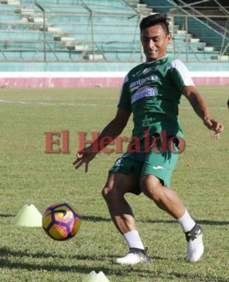 Hermano de Andy Nájar ya suda la camisa del Marathón y espera quedarse en el club