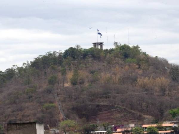 La estación se ubicaría en el punto más alto del parque El Picacho.