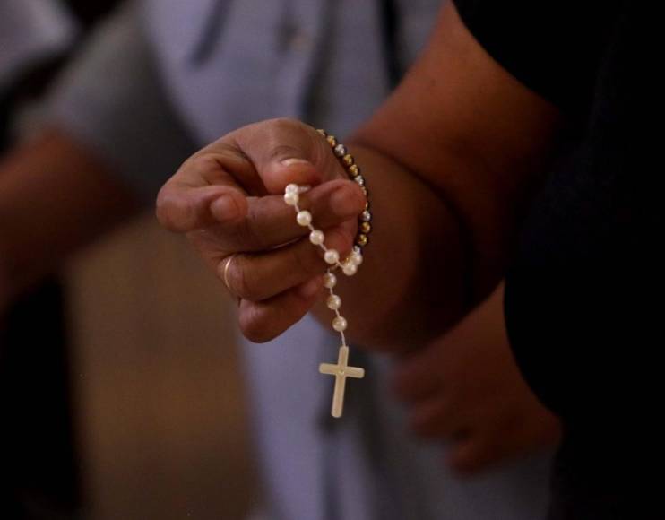 Fe y devoción se comienza a sentir en la Basílica de Suyapa