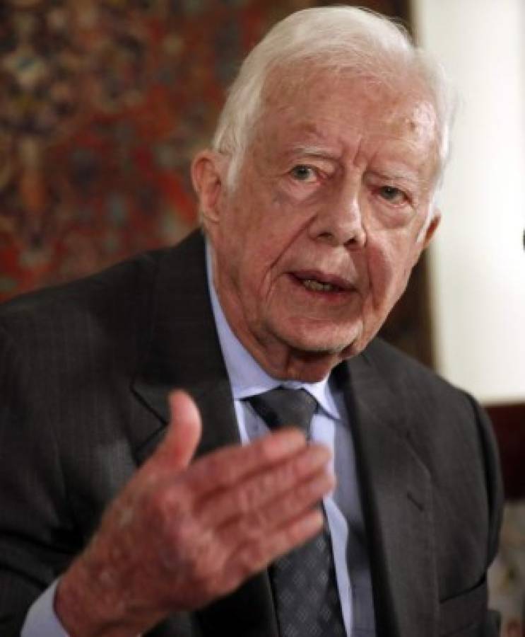 Expresidente Jimmy Carter revela que padece cáncer