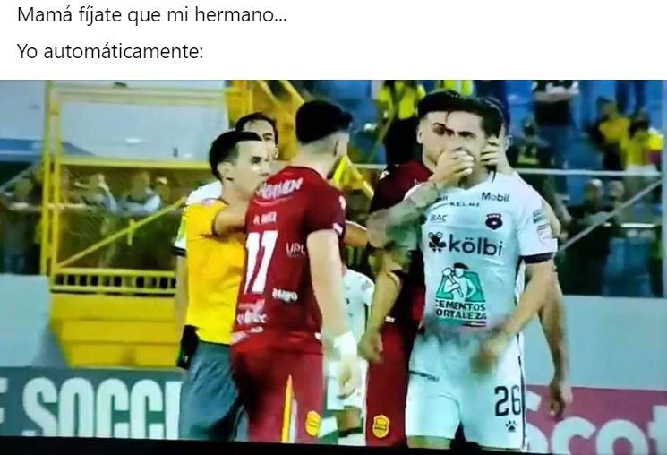 ¡No los perdonan! Los implacables memes de la derrota del Real España ante Alajuelense