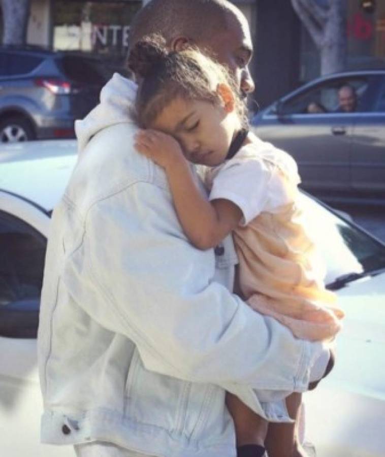 Video: North West, la hija de Kim Kardashian, sufre un altercado con los paparazzis