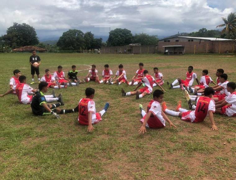 Una promesa del fútbol era José Menocal, menor asesinado junto a su padre en Campamento