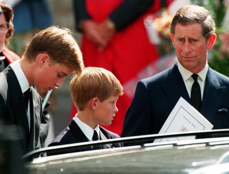 A 25 años de su muerte: así fue el funeral de la princesa Diana