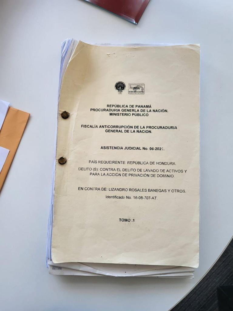 Desde el año pasado investigarían cuentas de Lisandro Rosales en Panamá