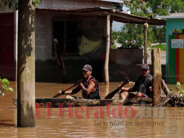 Vías destrozadas y casas derrumbadas: pobre infraestructura de Honduras golpeada por lluvias