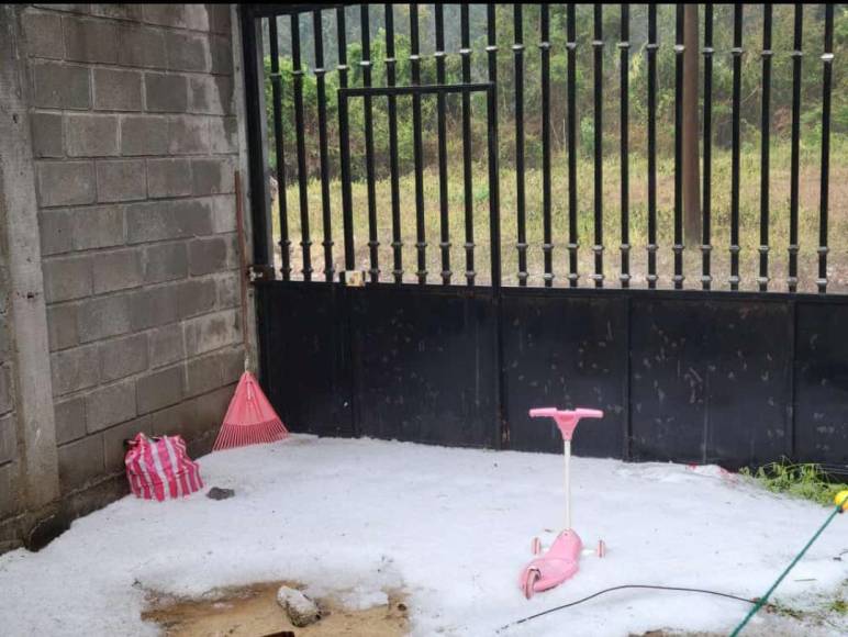 Hasta sin electricidad quedaron: así fue la potente lluvia de granizo que sorprendió a los habitantes de Intibucá