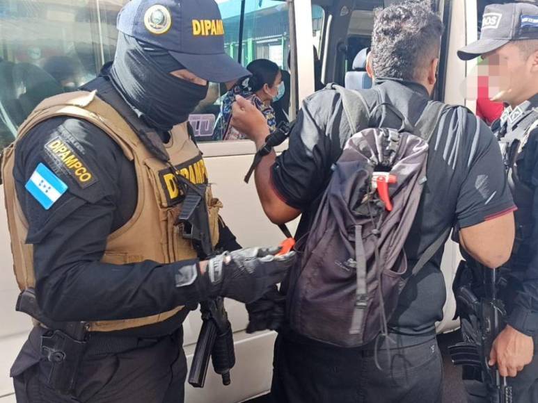 Inicia el despliegue policial por toque de queda en Tegucigalpa y San Pedro Sula