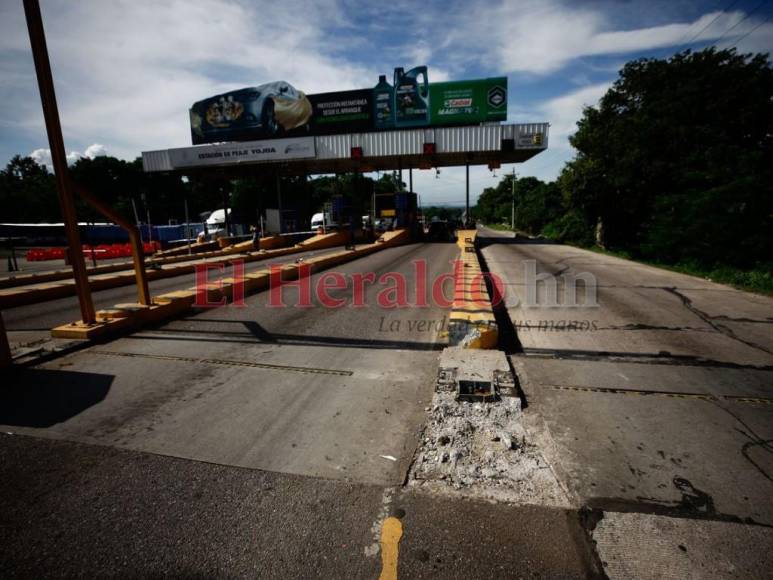 Peligroso, polémico y con largas filas: así es el “peaje de la muerte” en Santa Cruz de Yojoa