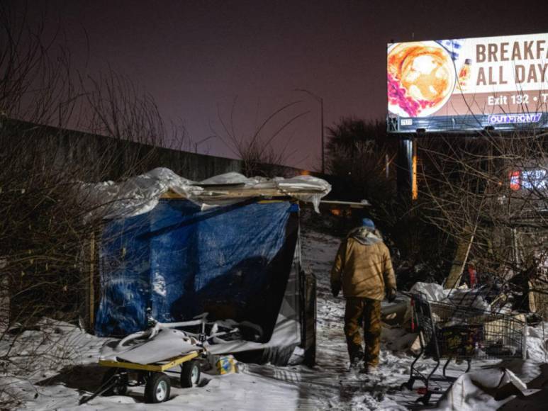 Muertos, apagones y vuelos cancelados: estragos de la tormenta de nieve en EE UU