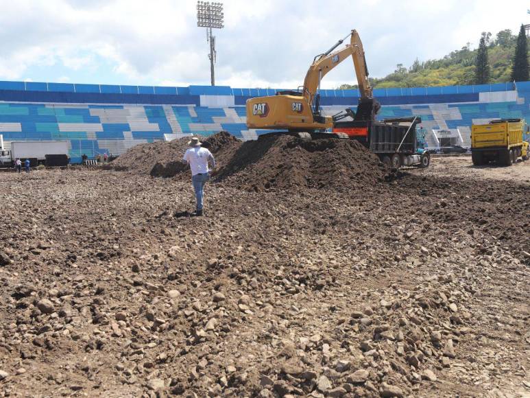 Sistema de drenaje colapsado, pésimo engramillado y varias irregularidades: los hallazgos en el Estadio Nacional