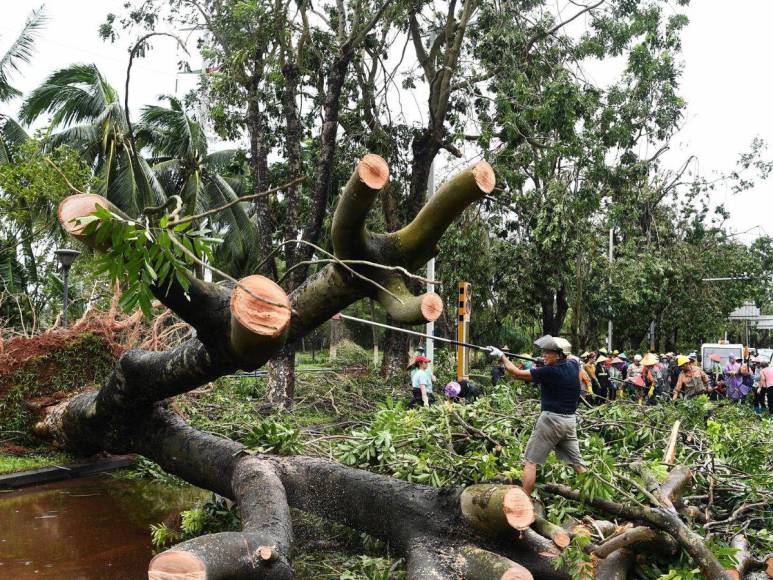 Tifón Yagi deja dos muertos y casi un centenar de heridos en el sur de China