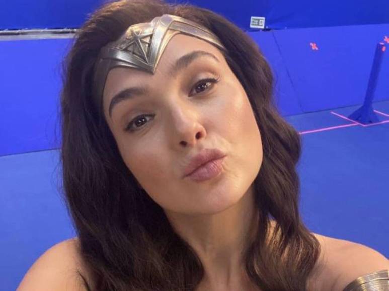 Miss Israel, heroína y soldado, las múltiples facetas de Gal Gadot