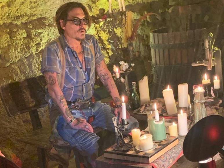 En su cumpleaños 60, Johnny Depp enfrenta su pasado tumultuoso y celebra su presente en Cannes