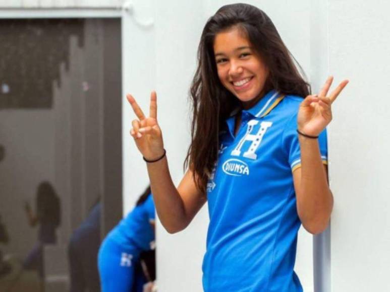 Fue la estrella de Honduras y ahora juega el Mundial con Colombia: la vida de Elexa Bahr