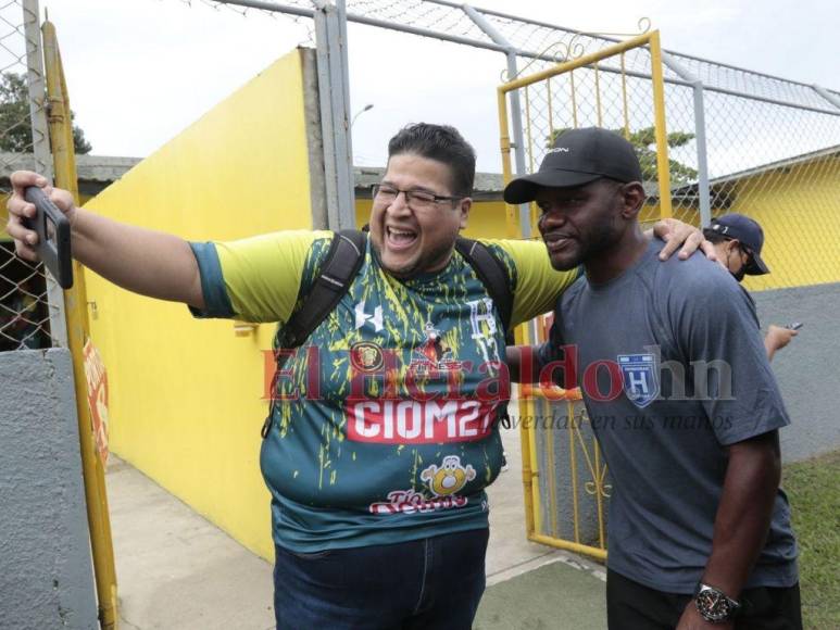 Entre risas y ambiente amigable: así se realizó el juego de Leyendas de Honduras en El Progreso