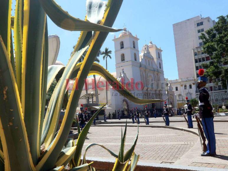 Tegucigalpa, la ciudad que sobrevive por el calor de sus habitantes en sus 444 años