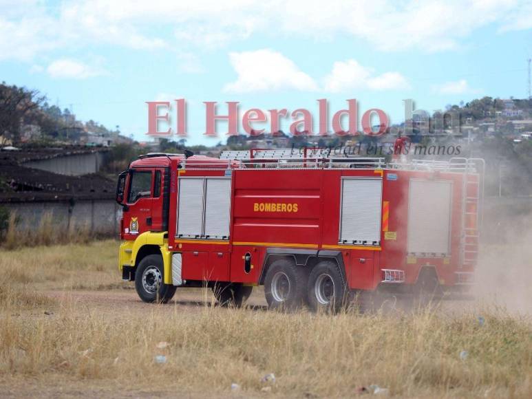 Así son los costosos camiones bomberos: modernos, pero con dificultades para operar