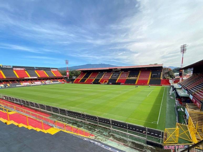 El Salvador tendrá una belleza: Estadios con mejor cancha de Centroamérica