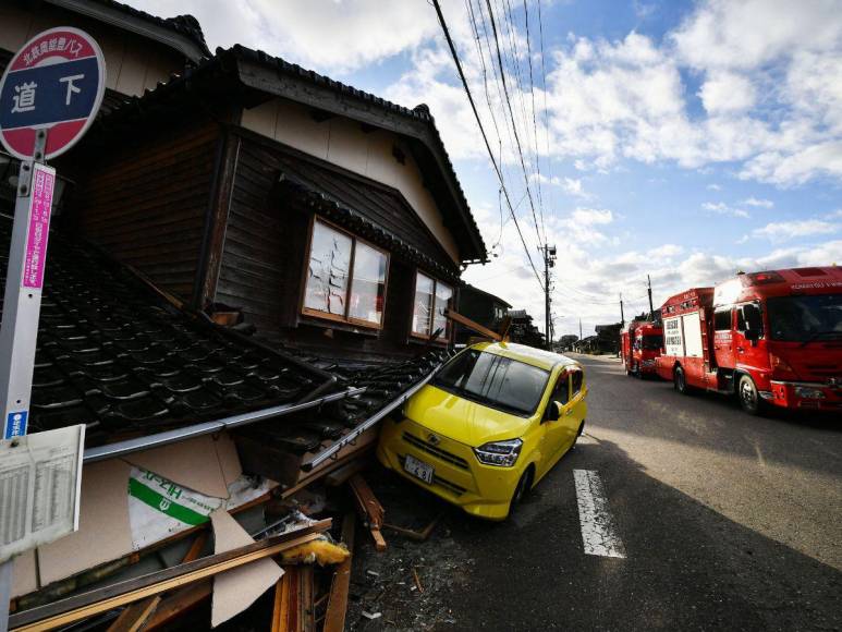 Imágenes del terremoto en Japón, que cobró la vida de al menos 55 personas