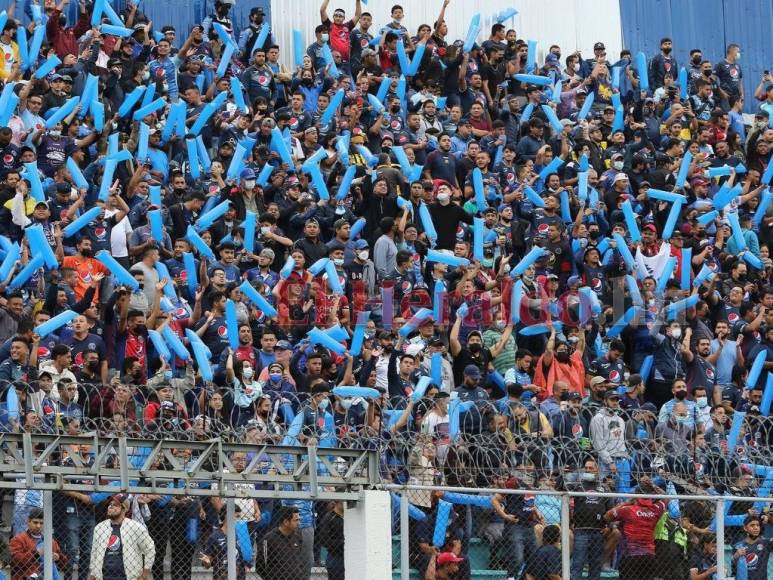 Locura azul, la decepción de Vargas y ambientazo: Las imágenes del Motagua-Real España