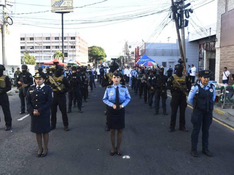 Las imágenes que dejaron los desfiles patrios en San Pedro Sula