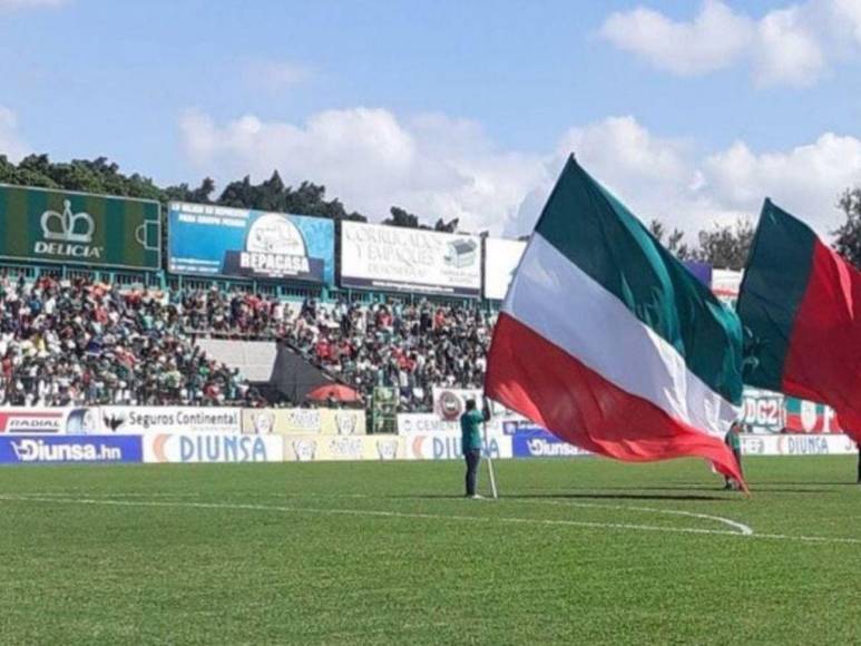 Marathón sorprende con reparación de cancha del estadio Yankel Rosenthal