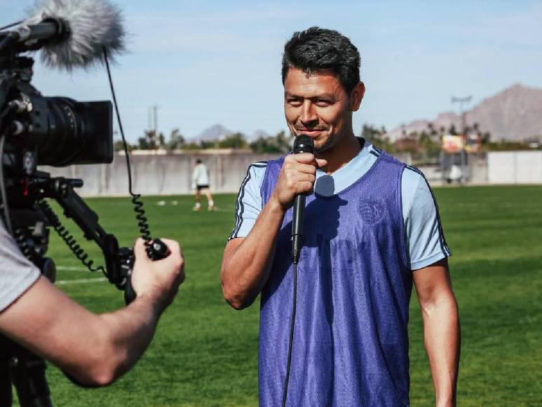 ¿Qué fue de Roger Espinoza? Su nueva vida tras su retiro y ella es su esposa