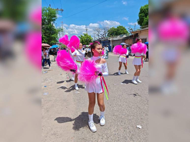 Entre el patriotismo y color, Choluteca celebra desfiles patrios