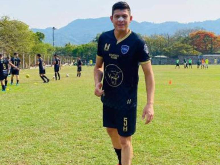 Del trabajo de campo a la Selección de Honduras: La humilde vida de Francisco Martínez