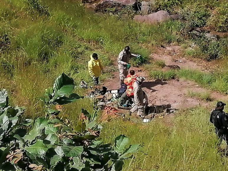 Seis cuerpos fueron rescatados de cueva en Villa Nueva, dos enteros y cuatro desmembrados