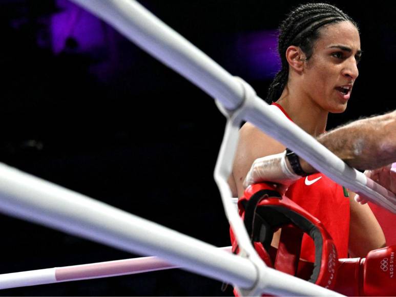 ¿Quién es Imane Khelif, boxeadora con polémica de género en París 2024?