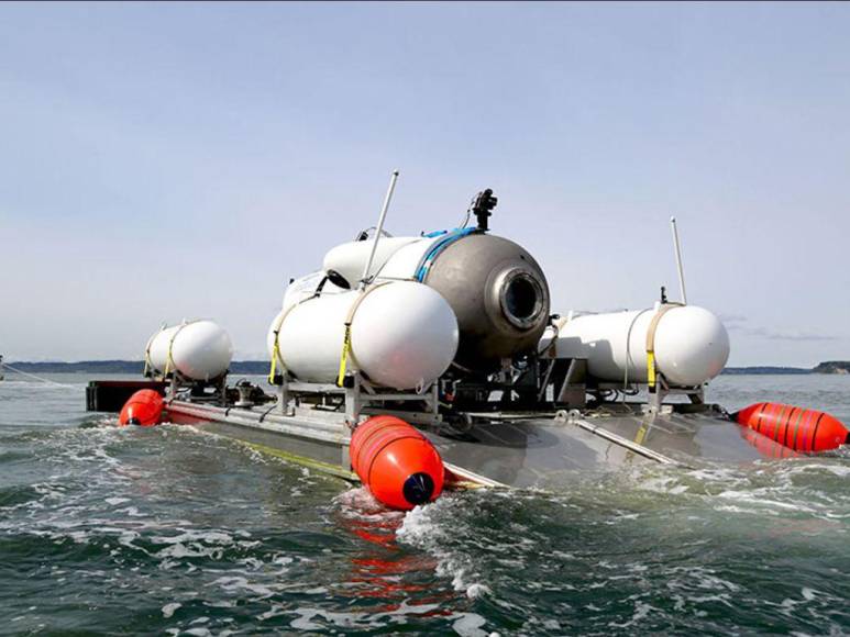 “Pudimos haber sido nosotros”: Empresario y su hijo decidieron no abordar el submarino Titán a último momento