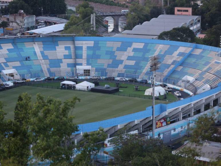 Así avanzan los preparativos en el Estadio Nacional y el cerro Juana Laínez para este 15 de septiembre