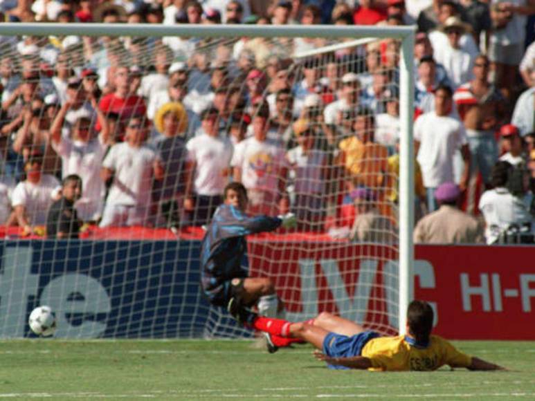 Andrés Escobar: El jugador colombiano cuya vida terminó por un autogol