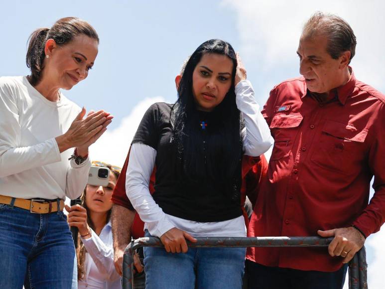 Venezolanos vuelven a las calles e intensifican rechazo al triunfo de Maduro