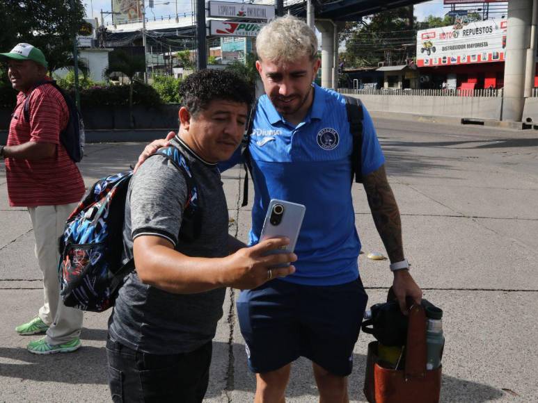 Fotos: Motagua rumbo al partido de ida con Olancho en el Apertura 2023