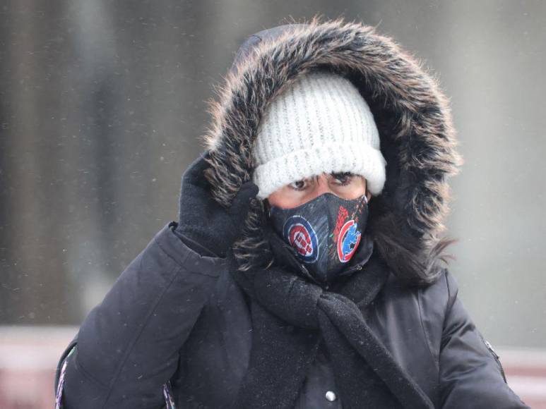 Muertos, apagones y vuelos cancelados: estragos de la tormenta de nieve en EE UU