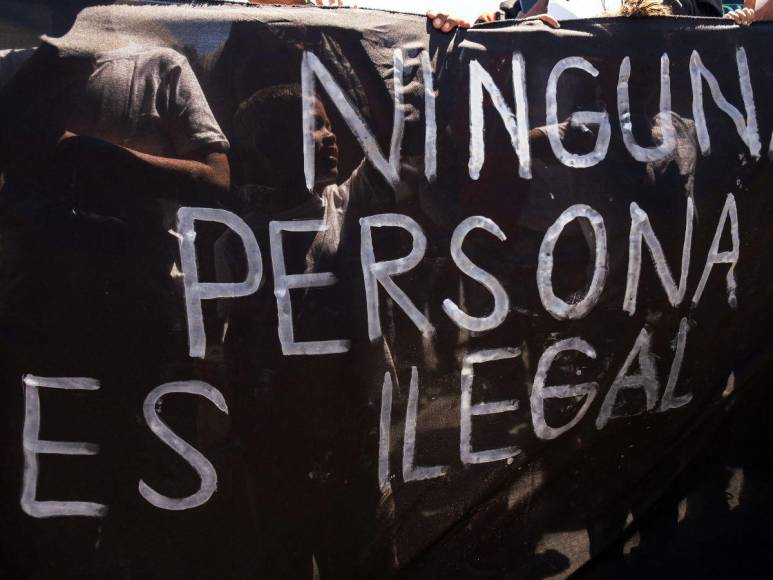 Así fue la visita a Juárez del presidente Andrés López Obrador tras incendio en estación migrante