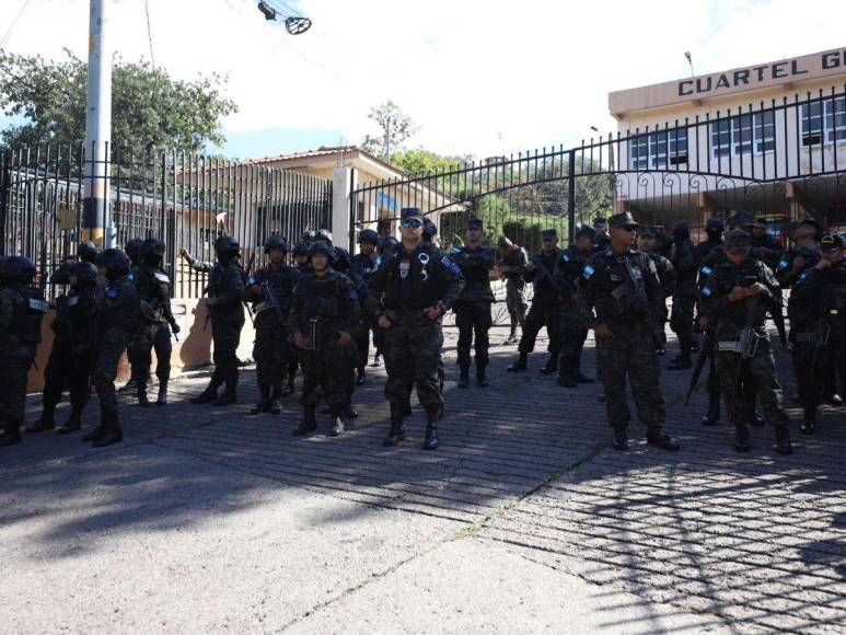 ¡Ya hay filas! Primeros aficionados en llegar a la final Olimpia-Motagua